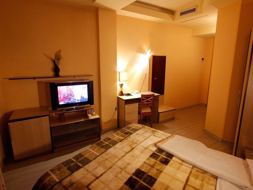 Armenian Village Park Hotel & Free Water Park, Gym 耶烈万 外观 照片