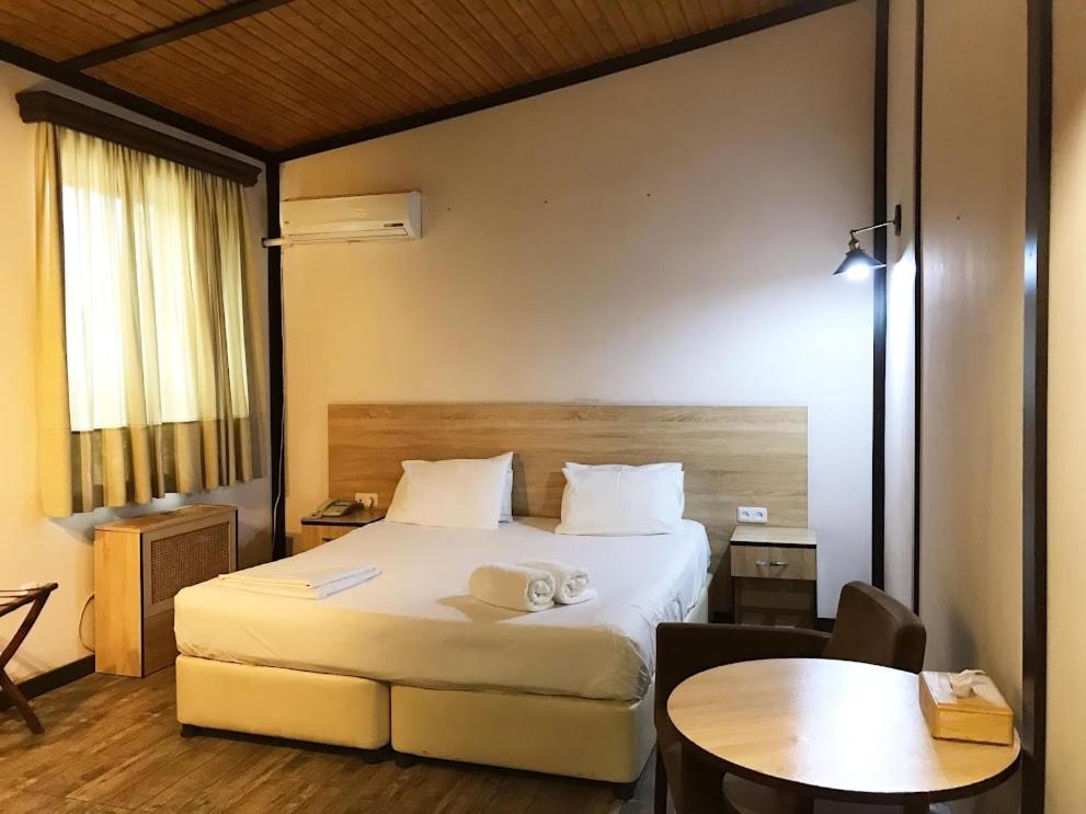 Armenian Village Park Hotel & Free Water Park, Gym 耶烈万 客房 照片
